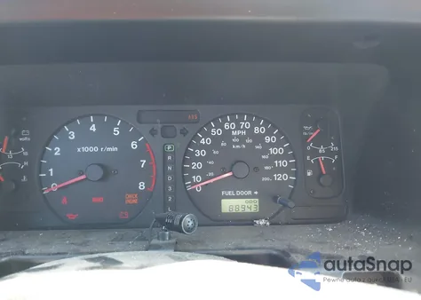 1998 Isuzu Trooper S z USA, uszkodzony, nr VIN JACDJ58X0W7904801